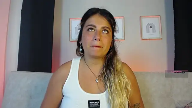 Sweet Bella Valery online show from 03-29-26, 10:22