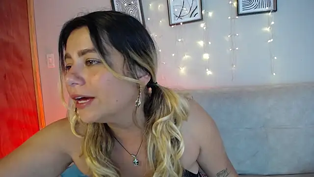 Sweet Bella Valery online show from 04-14-26, 03:50