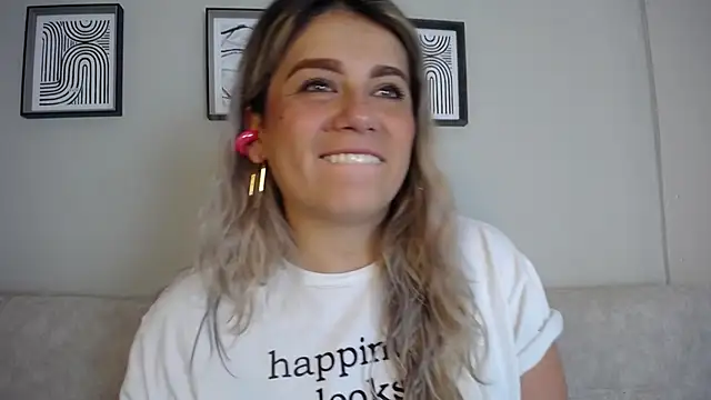 Sweet Bella Valery online show from 11-27-25, 11:16