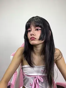 Snapshot of AnaisXoXo chatting on 11-12-25, 10:35 AnaisXoXo online show from 11-12-25, 10:35