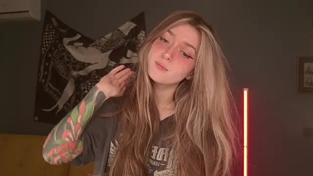 BellaSink online show from 04-18-26, 08:16