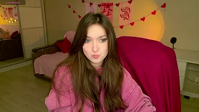 BellaSink online show from 11-25-25, 05:30