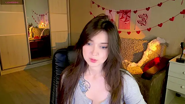 BellaSink online show from 11-06-25, 05:33