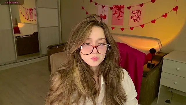 BellaSink online show from 12-05-25, 05:50