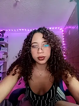 Medussa3033 online show from 12-19-25, 09:28