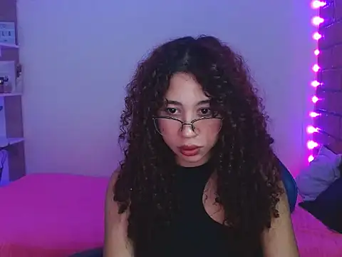 Medussa3033 online show from 12-23-25, 01:38