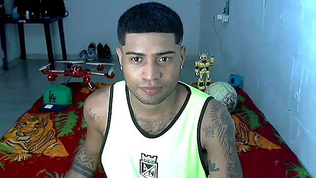 AXionX online show from 04-08-26, 02:02