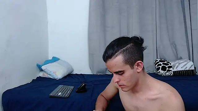 porn show69 online show from 10-27-25, 11:38