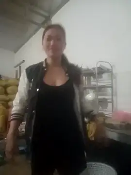 Snapshot of Myzak- chatting on 10-24-25, 10:53 Myzak- online show from 10-24-25, 10:53