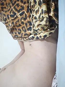 Snapshot of InflatedCurler chatting on 10-29-25, 06:51 InflatedCurler online show from 10-29-25, 06:51