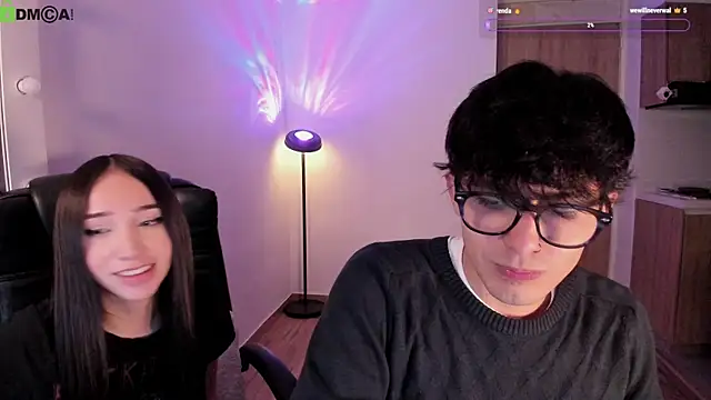 Mikeyvioleta  online show from 04-21-26, 01:53