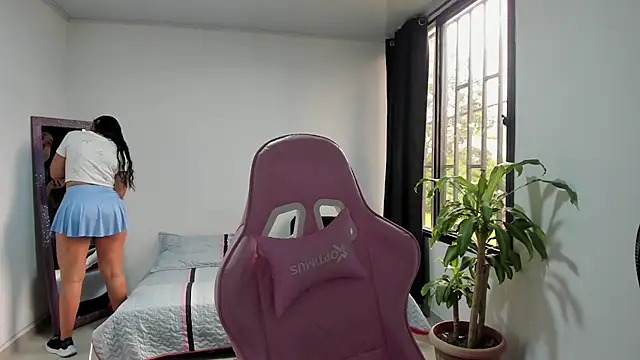 Kruela online show from 10-27-25, 01:45