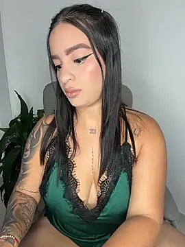 Emily Kurth23 online show from 01-13-26, 01:09