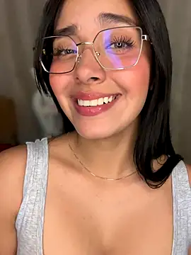 MiaSofia   online show from 01-09-26, 04:08