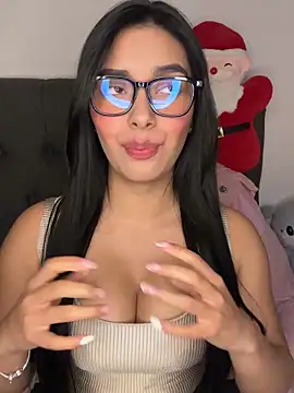 MiaSofia   online show from 11-27-25, 05:19