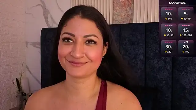 Snapshot of MarScarlett chatting on 05-28-26, 11:05 MarScarlett online show from 05-28-26, 11:05