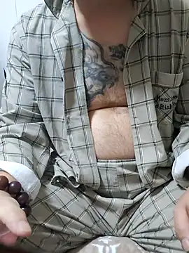 caige8888 online show from 11-18-25, 08:17