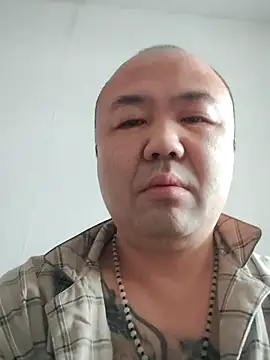 caige8888 online show from 12-21-25, 02:57