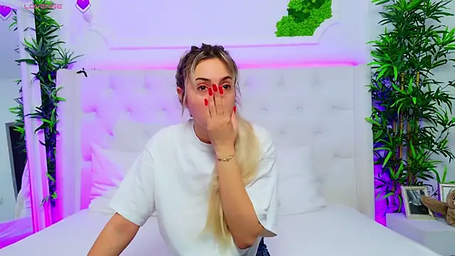 AriannaSins online show from 11-21-25, 01:32