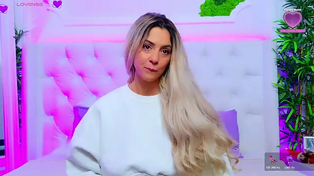 AriannaSins online show from 12-19-25, 02:41