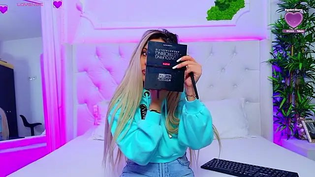 AriannaSins online show from 02-02-26, 12:59