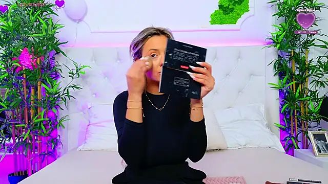 AriannaSins online show from 10-07-25, 02:51