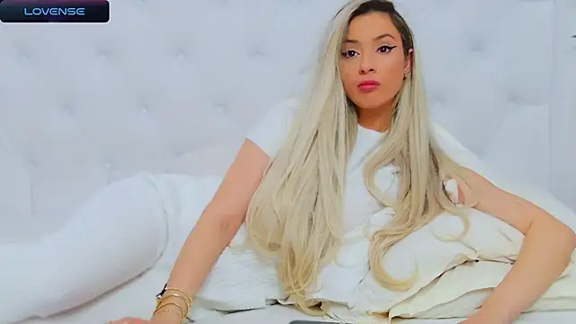 AriannaSins online show from 02-24-25, 04:15