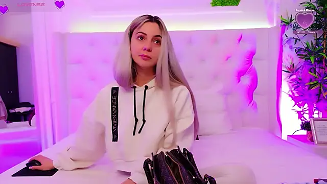 AriannaSins online show from 04-02-26, 12:34