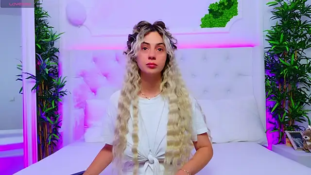 AriannaSins online show from 11-03-25, 01:15