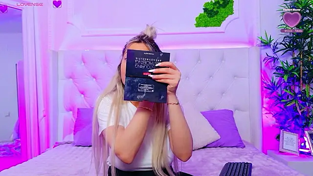 AriannaSins online show from 03-13-26, 01:27