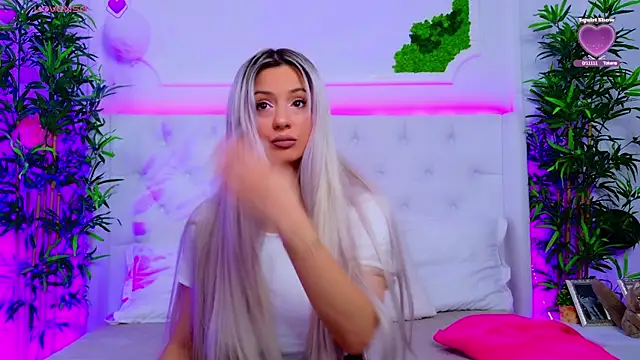 AriannaSins online show from 10-16-25, 12:35