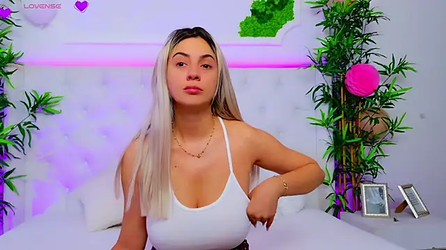 AriannaSins online show from 09-24-25, 12:22