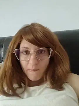 Snapshot of SandyCassie chatting on 06-20-26, 11:26 SandyCassie online show from 06-20-26, 11:26