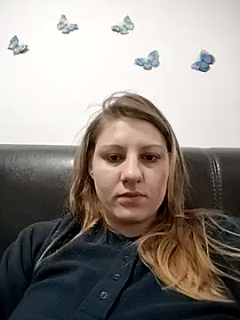 SandyCassie online show from 11-11-25, 05:13