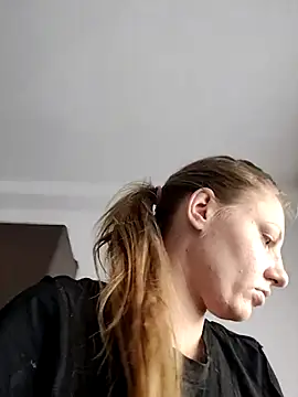 SandyCassie online show from 05-13-26, 05:47
