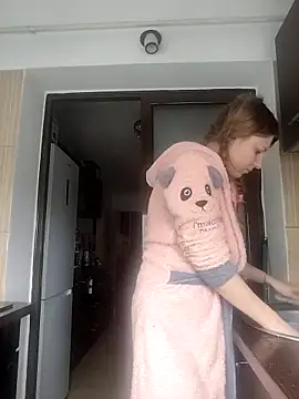 SandyCassie online show from 02-28-26, 07:41