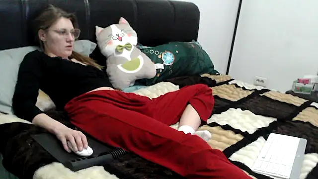 SandyCassie online show from 02-14-26, 06:52