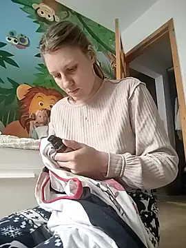 SandyCassie online show from 10-16-25, 10:12