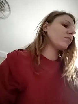 SandyCassie online show from 11-05-25, 07:33