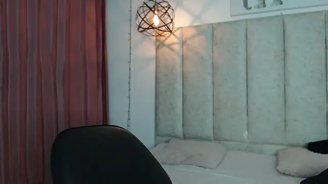 antonella rosecs online show from 02-01-26, 04:33