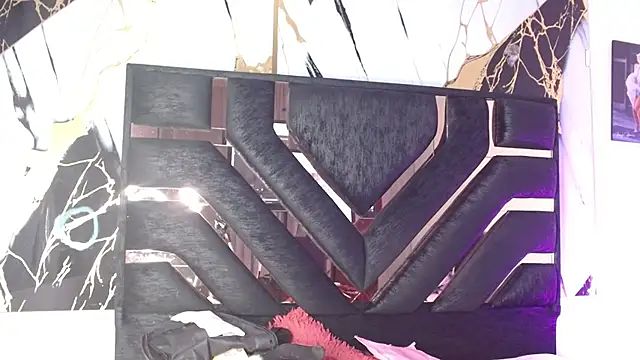 antonella rosecs online show from 11-20-25, 04:46