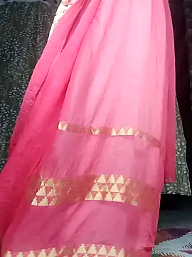 Rajni chauhan online show from 06-18-26, 04:34