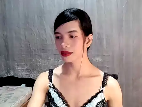 Snapshot of stella-kate chatting on 10-17-25, 05:33 stella-kate online show from 10-17-25, 05:33