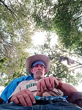 whitepony244 online show from 01-09-26, 10:49