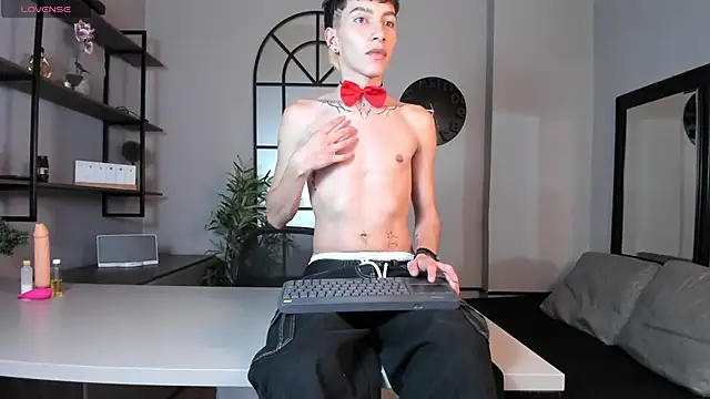 Tiam muller online show from 10-27-25, 03:51