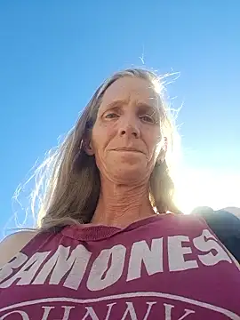 Cheryl F online show from 05-29-26, 02:34