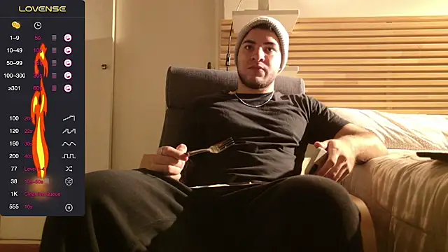 KevinWolf777 online show from 11-08-25, 11:08