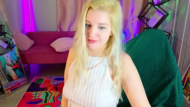 cold blondie online show from 05-16-26, 07:18