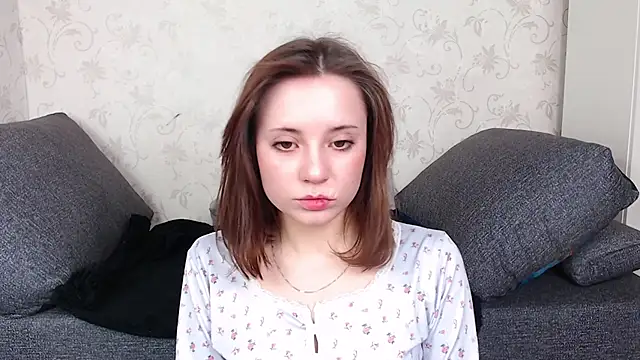 evaa here  online show from 03-31-26, 07:43