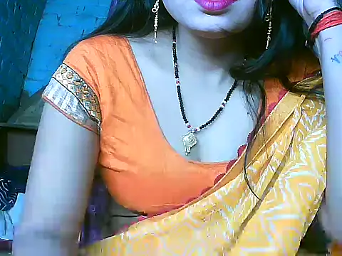 Snapshot of diksha--s chatting on 11-11-25, 07:36 diksha--s online show from 11-11-25, 07:36